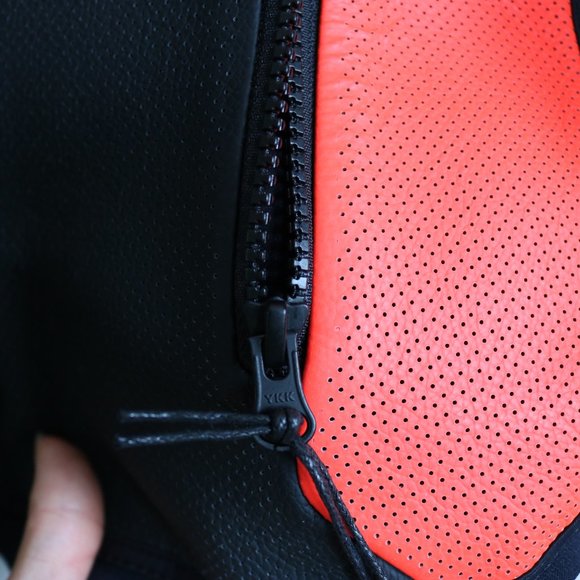 Dainese Intrepida perforated leather jacket - Picture 4 of 16